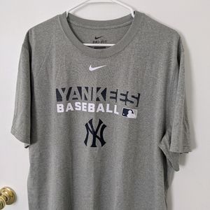Gray NY Yankees Baseball Performance T-Shirt